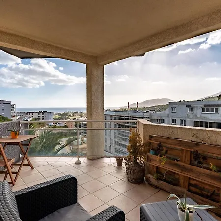 Apartment U Nidu - A Ajaccio, Magnifique 4 Couchages Vue Ajaccio (Corsica)